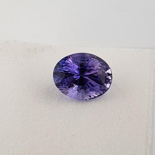 4.47ct Colour Change Cushion Cut Sapphire Certified Unheated 10.4x8.2mm - Dynagem 