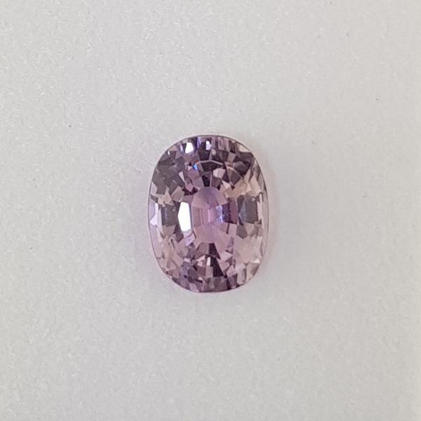 4.10ct Cushion Cut Pale Mauve Sapphire 10.4x9.4mm - Dynagem 