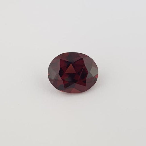 5.69ct Oval Faceted Garnet 11.8x9.5mm - Dynagem 