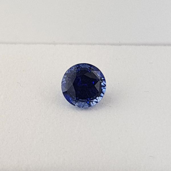 2.30ct Round Faceted Sapphire 7mm - Dynagem 