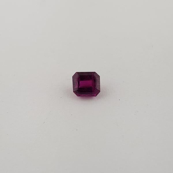 0.77ct Octagon Cut Ruby 4.9x4.4mm - Dynagem 