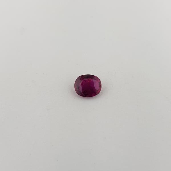 0.81ct Oval Faceted Ruby 6.3x5.4mm - Dynagem 