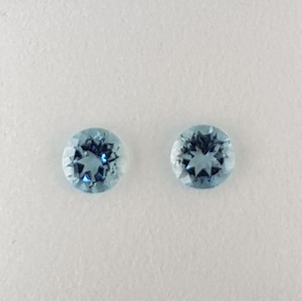 0.89ct Pair of Round Faceted Aquamarines 5.0mm - Dynagem 