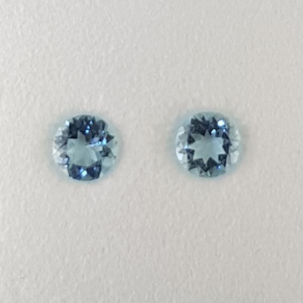 0.80ct Pair of Round Faceted Aquamarines 5.0mm - Dynagem 