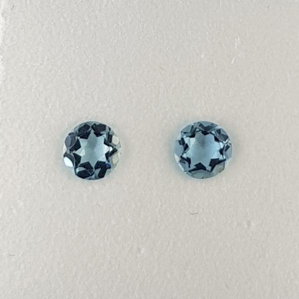 0.54ct Pair of Round Faceted Aquamarines 4.5mm - Dynagem 
