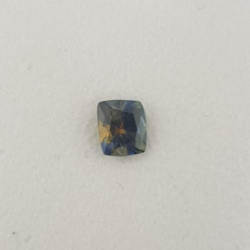 0.43ct Cushion Cut Bi-Colour Sapphire 4.4x3.7mm - Dynagem 