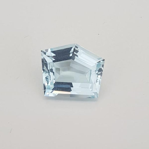 6.06ct Fancy Pentagon Cut Aquamarine 12.7x10.8mm - Dynagem 