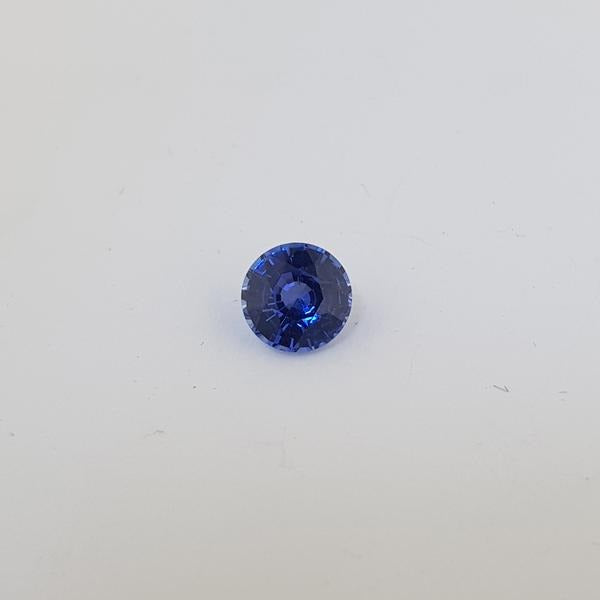 1.53ct Round Faceted Sapphire 6.8mm - Dynagem 