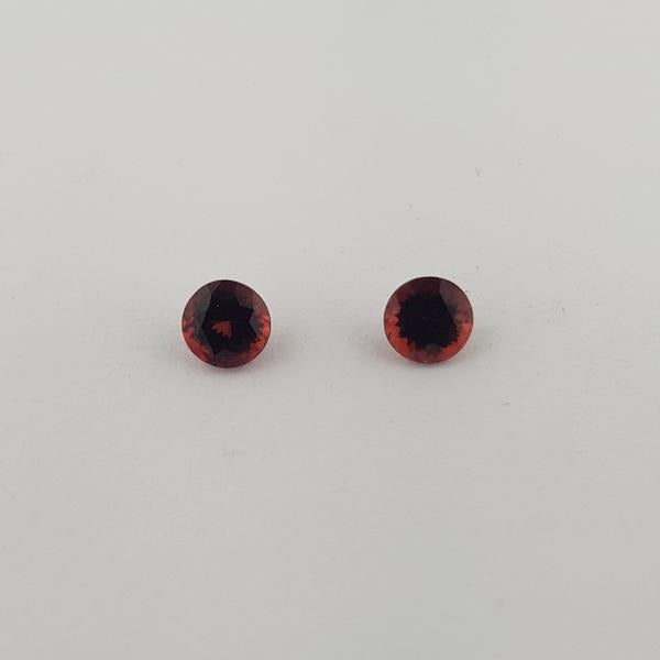 0.78ct Pair of Round Faceted Red Spinels 4.3mm - Dynagem 